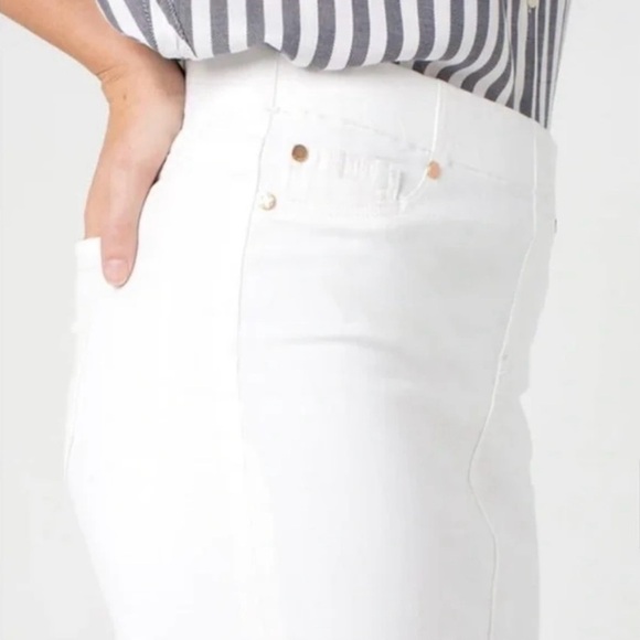 Liverpool Chloe Pencil Skirt in white - Picture 2 of 7